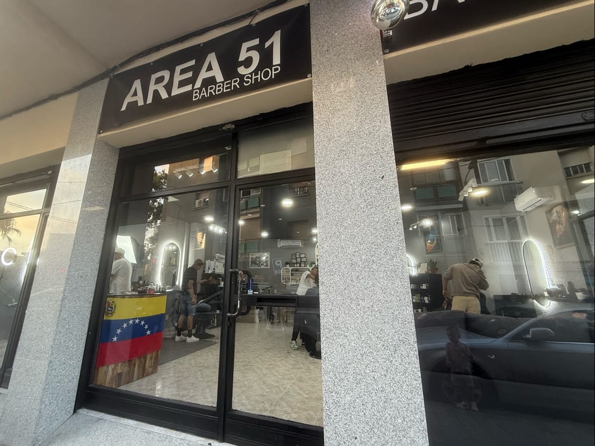 Barberia @Area.51 barberos venezolanos — foto 2