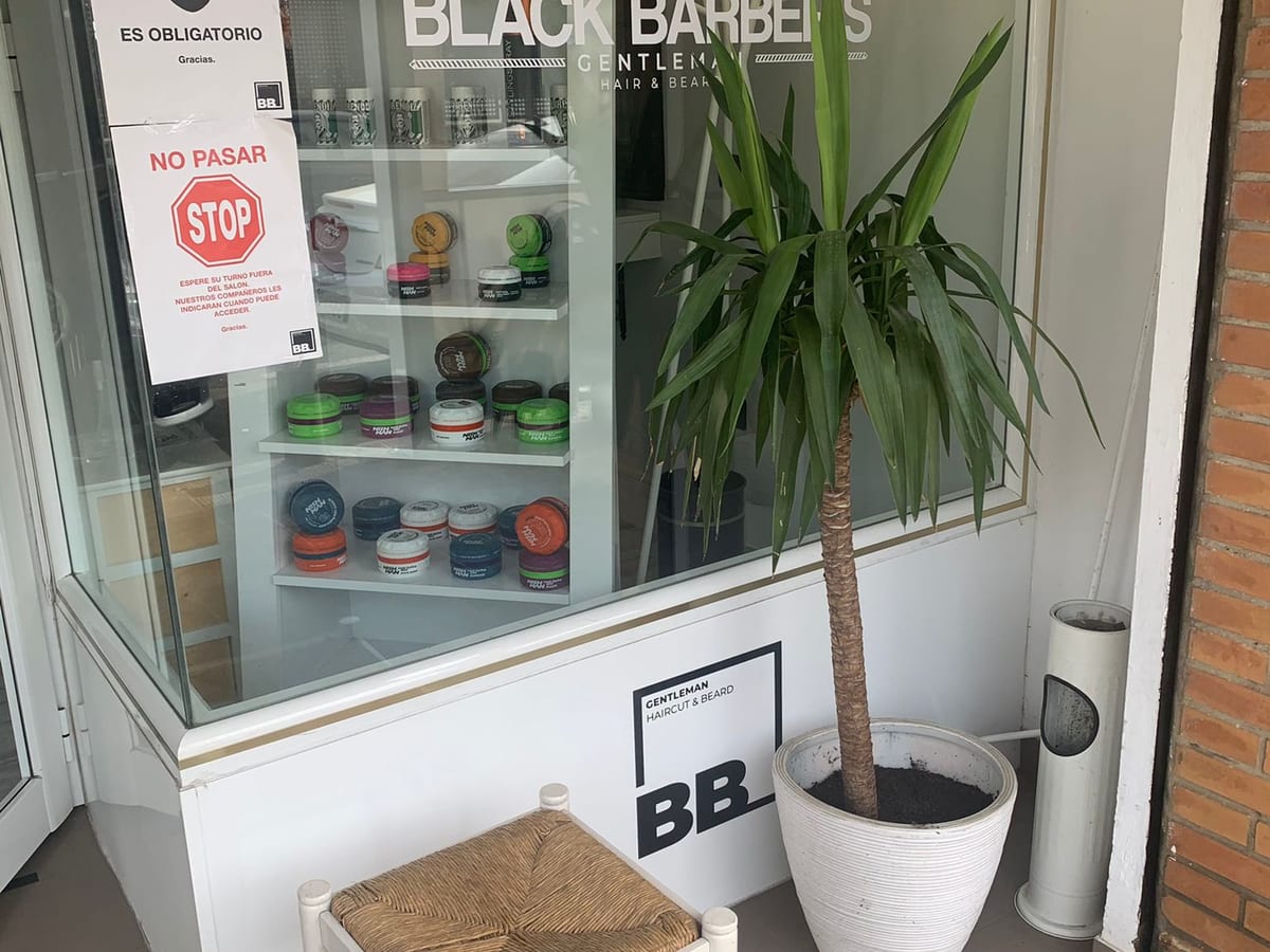 BLACK BARBER’S — foto 3