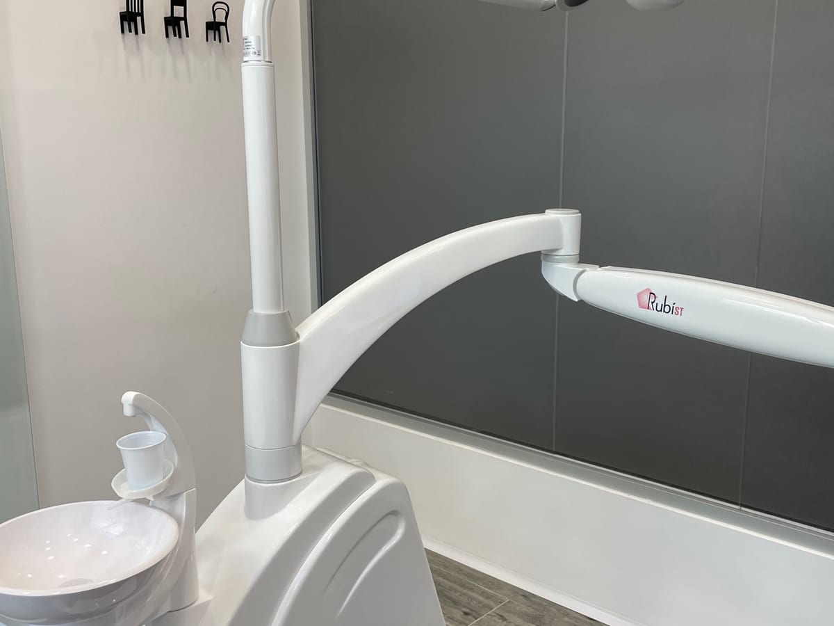 CLÍNICA DENTAL CAREY — foto 3