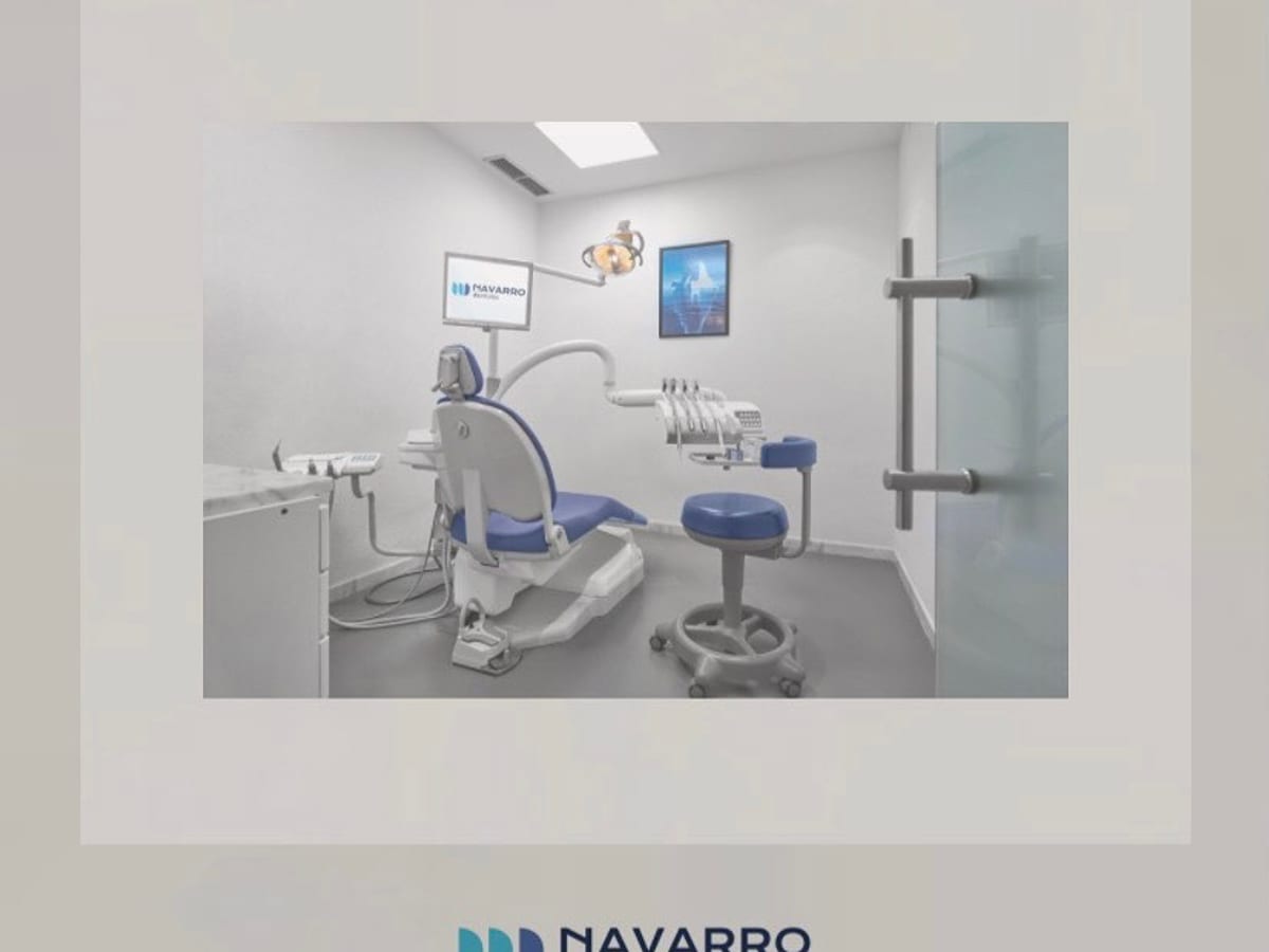 Clínica Dental Navarro Dentistas — salud & medicina en Valencia