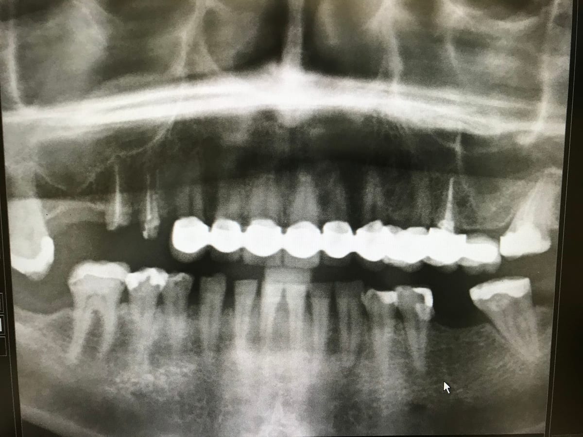 Clinica Dr. Eki Dental — salud & medicina en Málaga