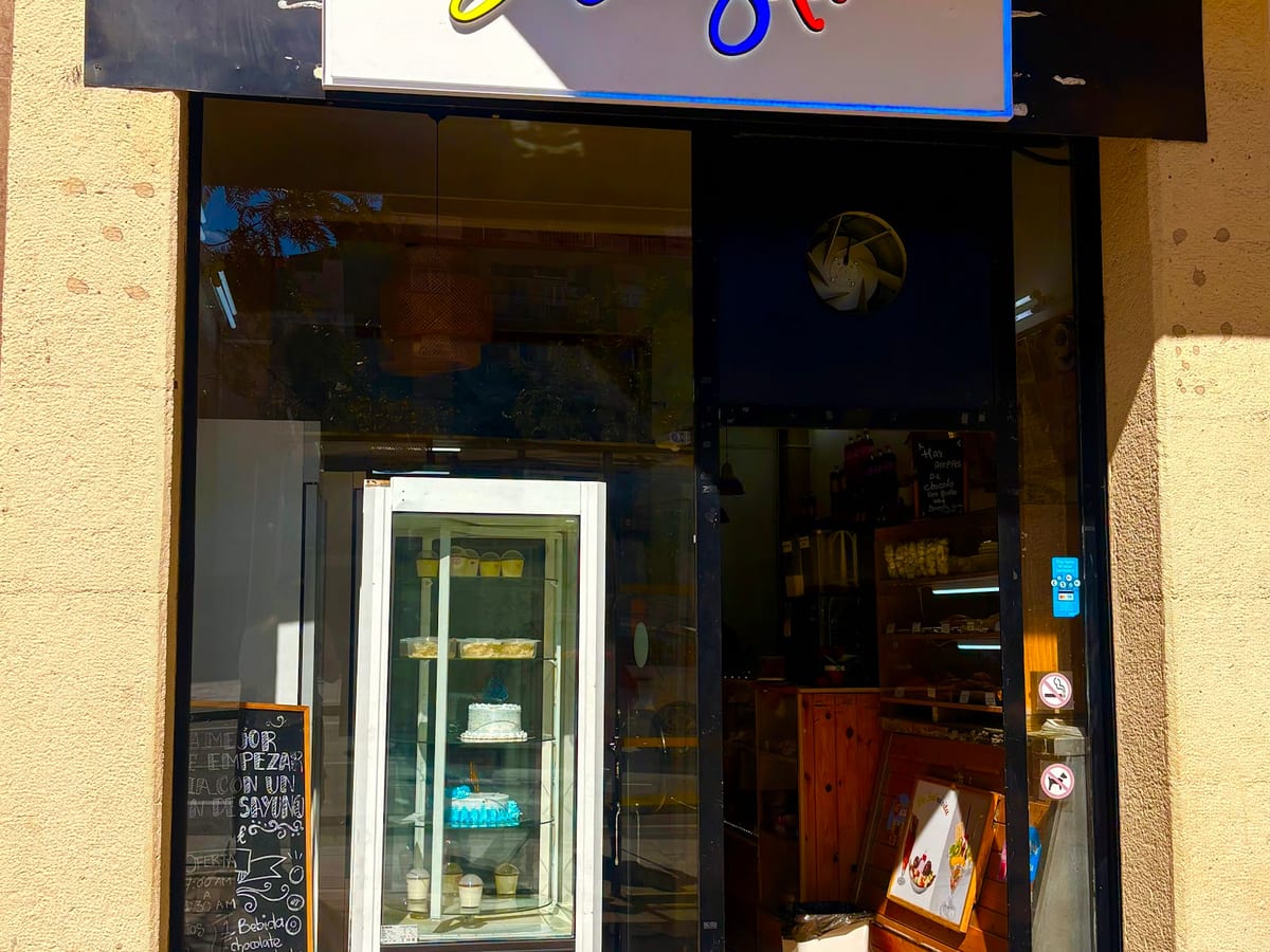 La Sabrosita - Panadería Colombiana — tienda latina en Barcelona
