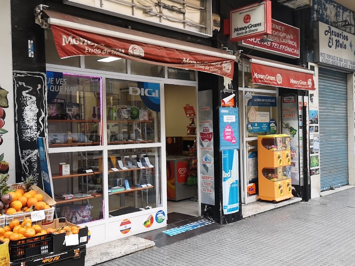 Locutorio Bahia El Palo — envíos & finanzas en Málaga