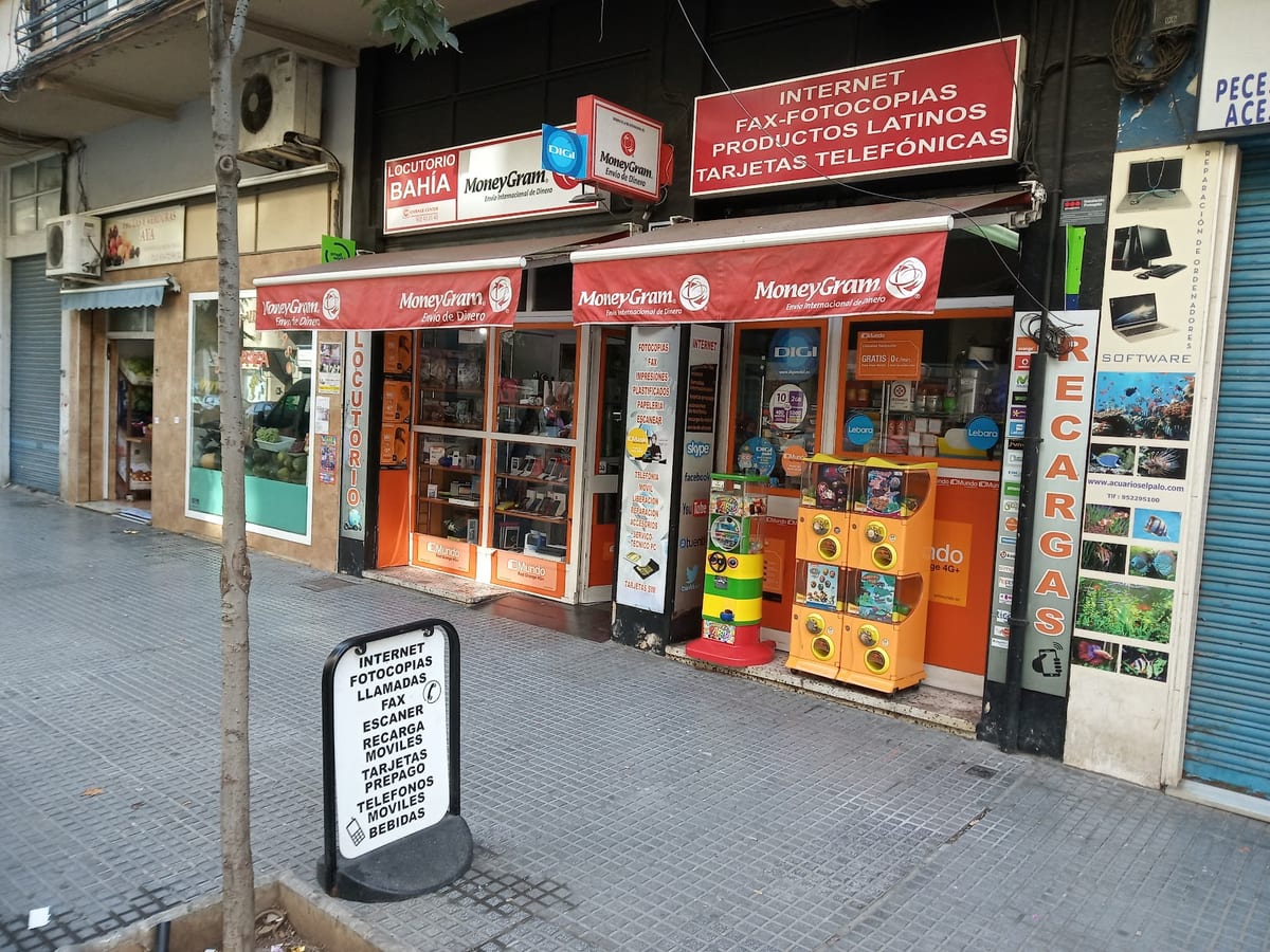 Locutorio Bahia El Palo — foto 2