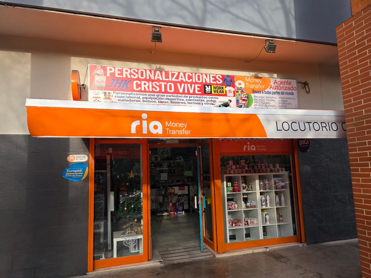 Locutorio Cristo Vive y Personalizaciones — envíos & finanzas en Sevilla