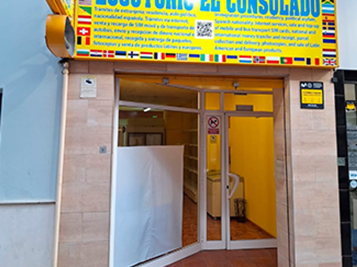 Locutorio El Consulado — envíos & finanzas en Málaga