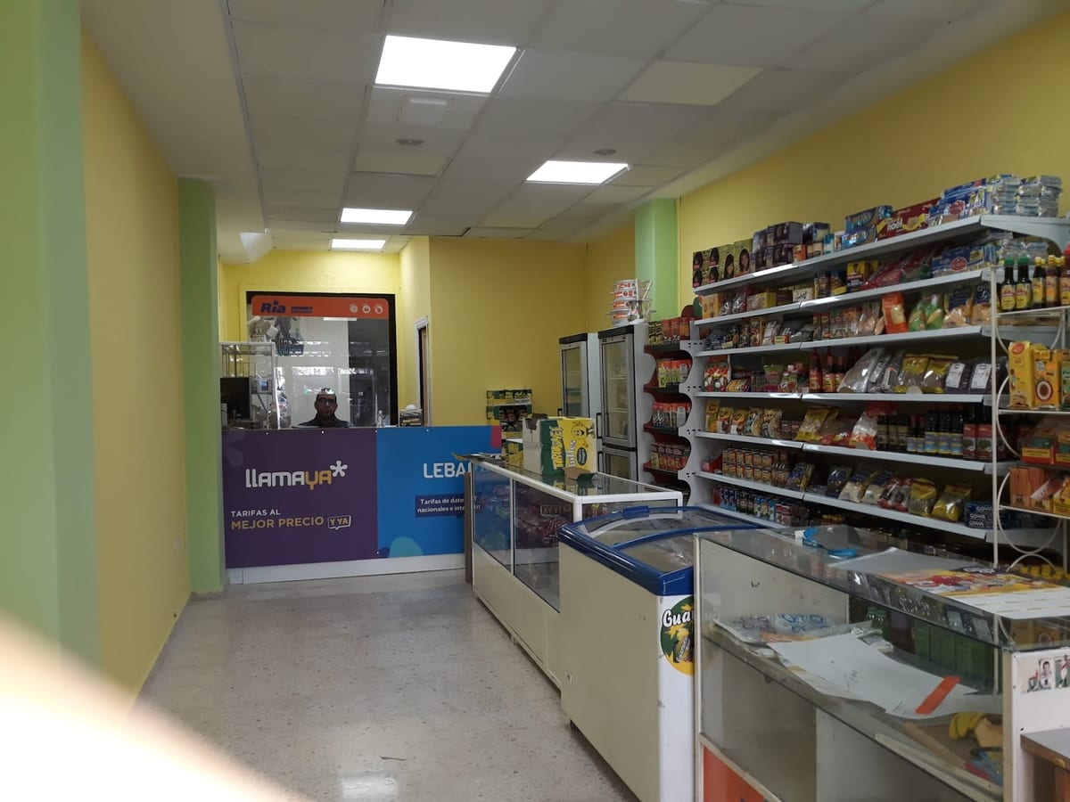 Locutorio TiendaLatina Silverphone — foto 2