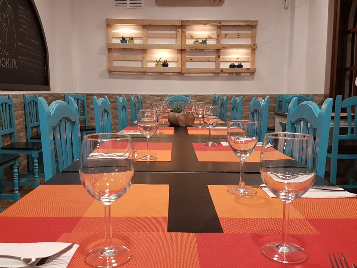 NIÑA BONITA CANTINA — restaurantes en Málaga