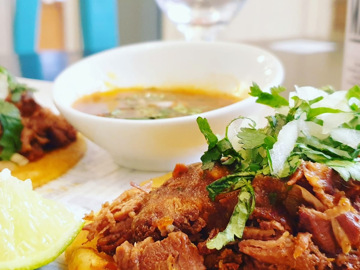 NIÑA BONITA CANTINA — foto 2
