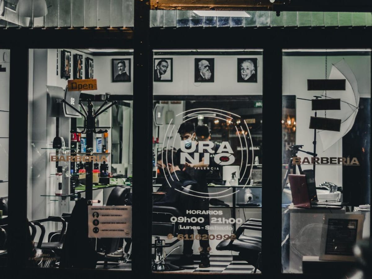 Uranio92 Peluquería Barberia en Valencia — foto 3